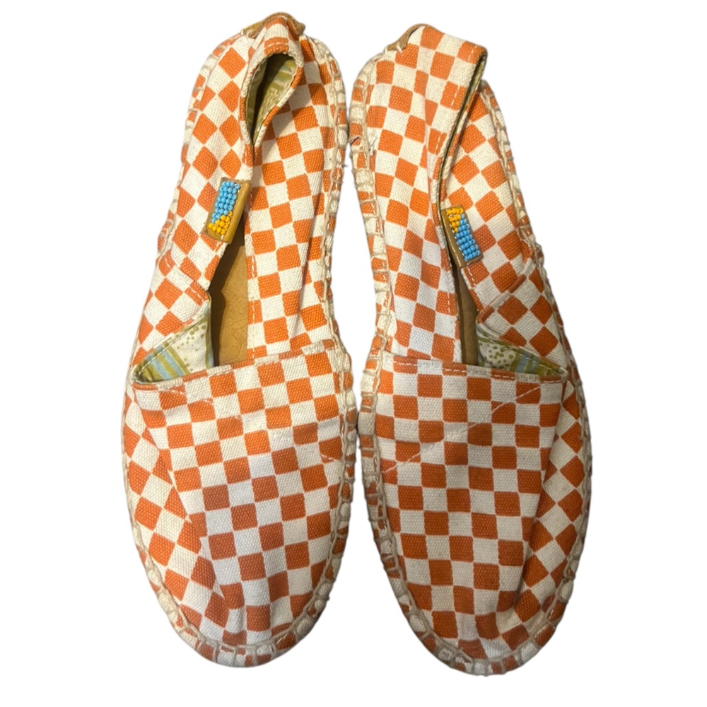 Women's Ubuntu Life Handmade in Kenya Canvas Espadrille